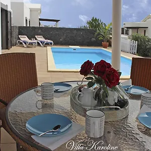 Casa Karoline With A Sunny Terrace, Heated Pool, Comfort And Privacy In A Quiet Neighborhood Villa
